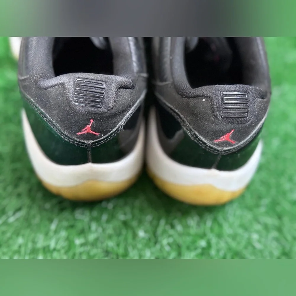 Jordan 11 Retro Low 72-10 Size‎ 8.5